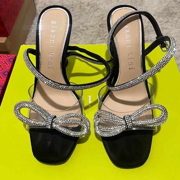 Bini Haydn Clear Rhinestone Bow Ankle Strap Dress Heels - Picture 1 of 4